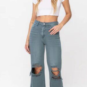 Vervet Super High Rise 90s Vintage Crop Flare Jeans - Size 28